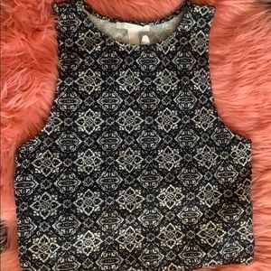 Black print crop top